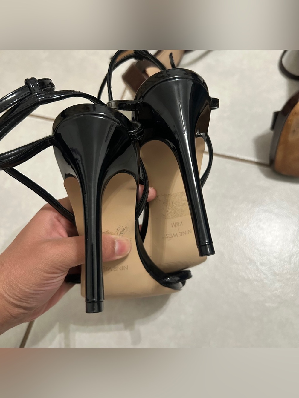 High heel lot size 7 & 7 1/2 - Picture 4 of 14